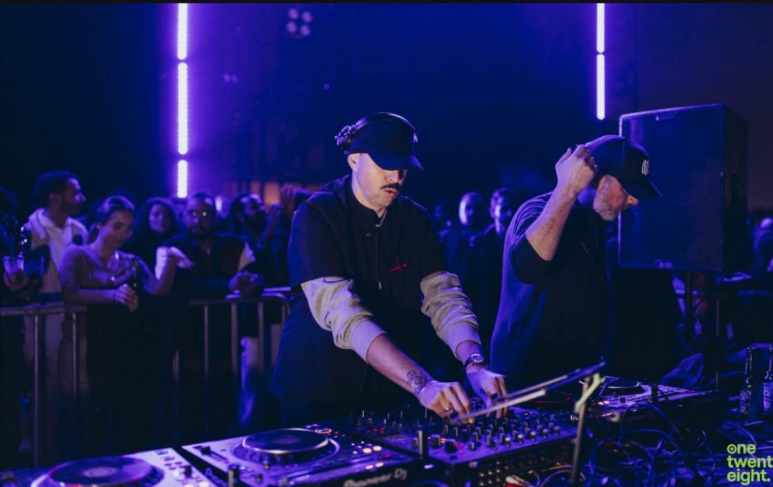 FRANKEY & SANDRINO photo 1